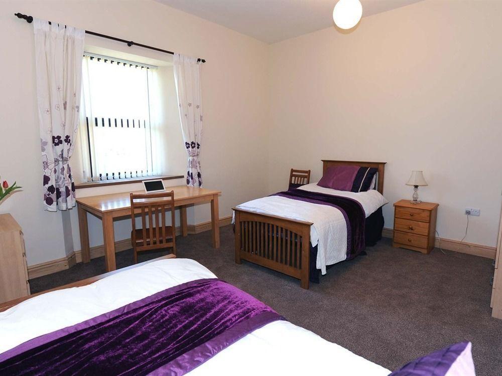 Old Police House Bed & Breakfast Haverfordwest Exterior foto
